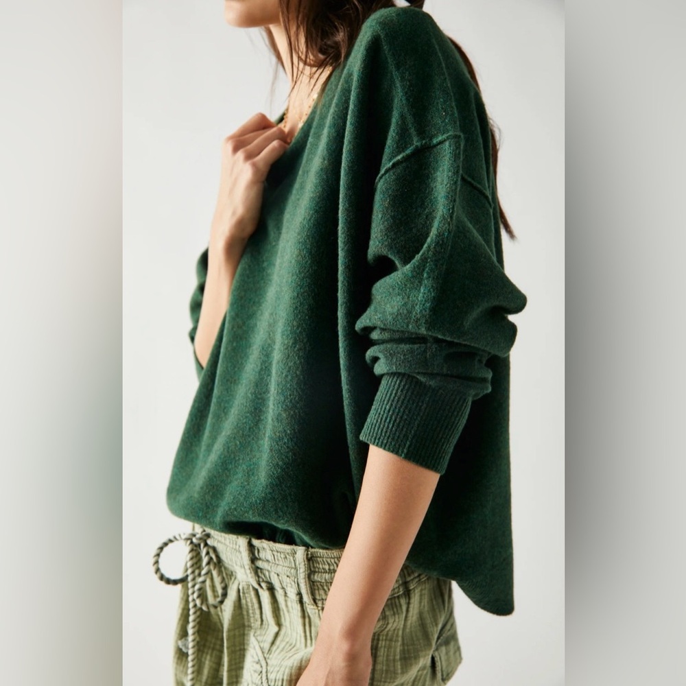 FREE PEOPLE Luna Pullover In Dark Green - Picture 2 of 6